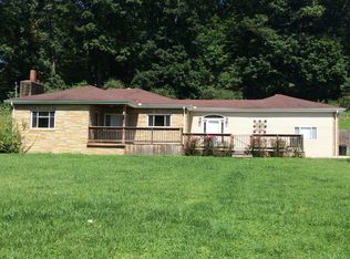 3438 16th Street Rd, Huntington, WV 25701