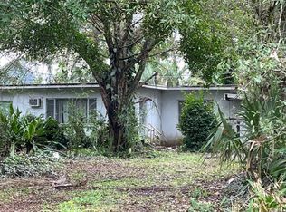 1875 Flora Ln, Vero Beach, FL 32966