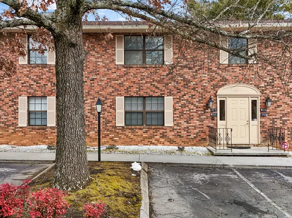 810 Highland Dr APT 501, Knoxville, TN 37912