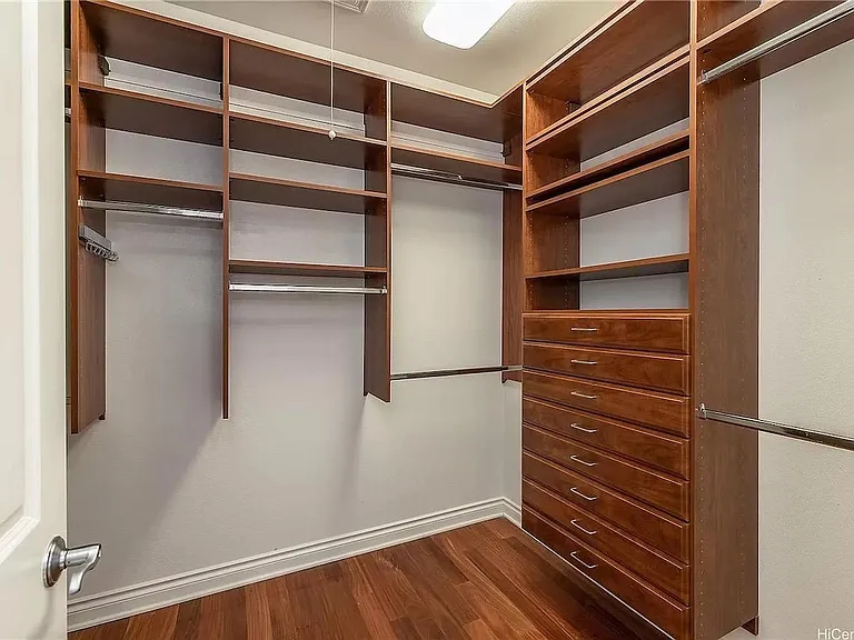 1020 Koko Kai Pl — Photo 11