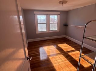 43 Bow St #3, Beverly, MA 01915