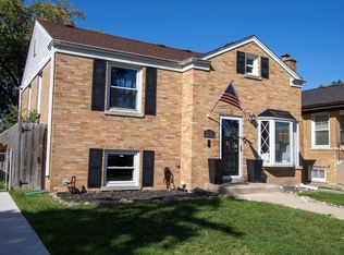 2516 Davisson St, River Grove, IL 60171