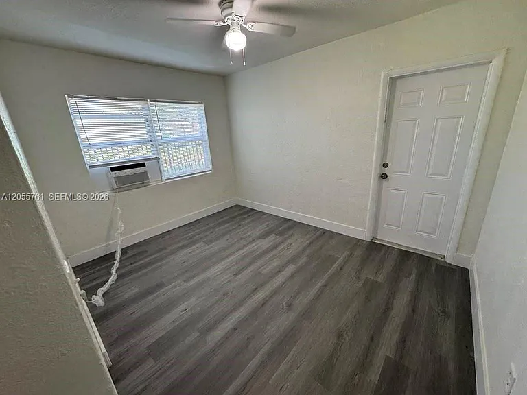 3669 Thomas Ave #6 — Photo 8