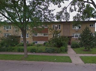 86 W Elizabeth Dr APT 2, Addison, IL 60101