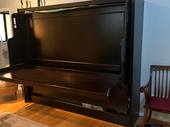 1060 Waring St #1A, Seaside, CA 93955