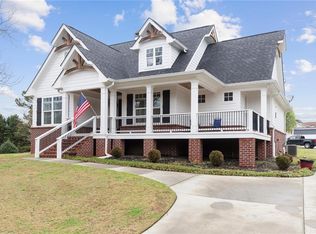 3662 Whiting Rd, Gainesville, GA 30504