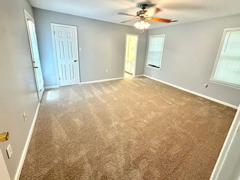 8660 Edney Ridge Dr — Photo 6