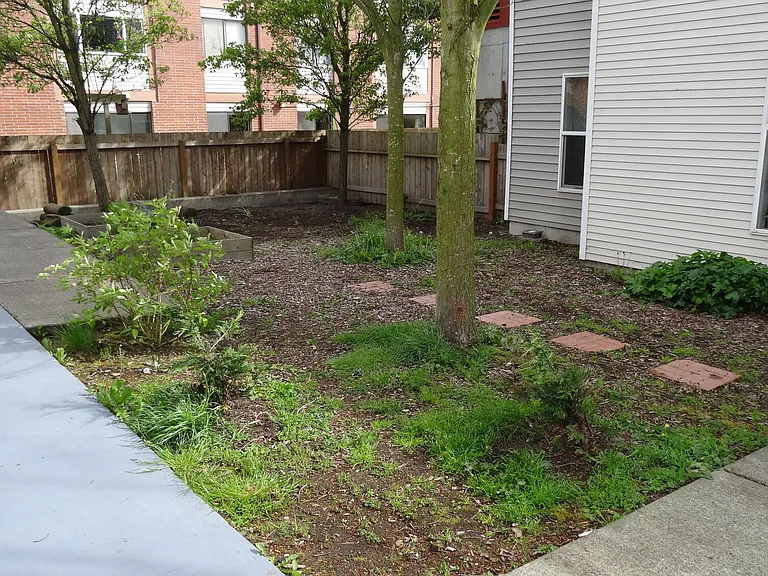 Gilman Court — Photo 6