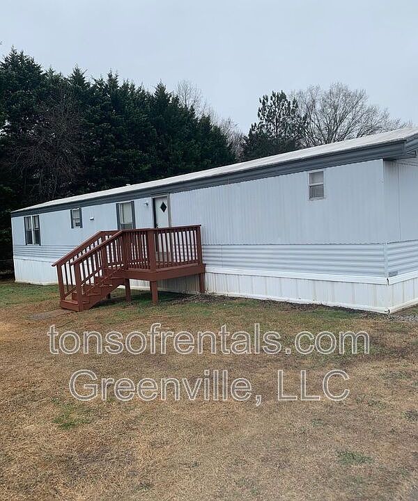 1st image of 125 Brookstone Dr