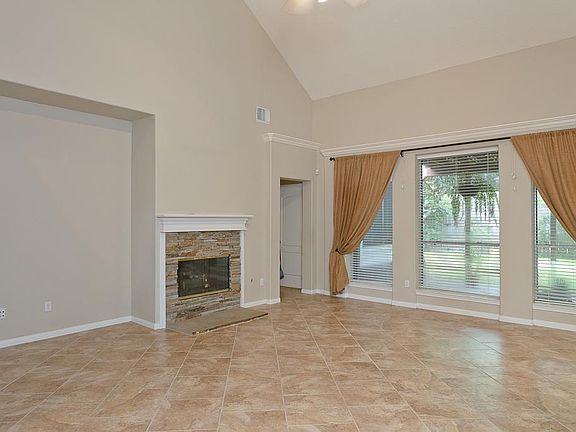 4th image of 2710 Kimbleton Ct