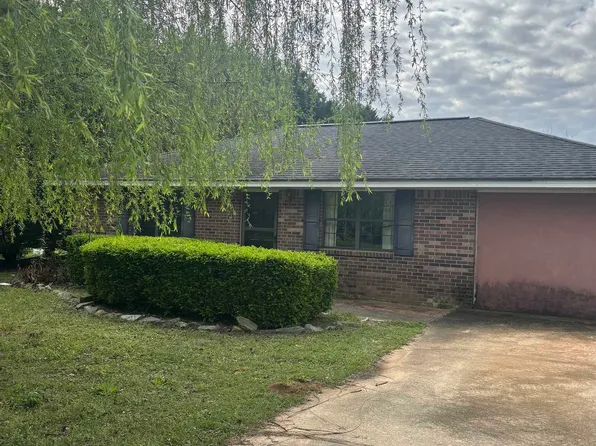 60 Northside Dr, Fort Valley, GA 31030