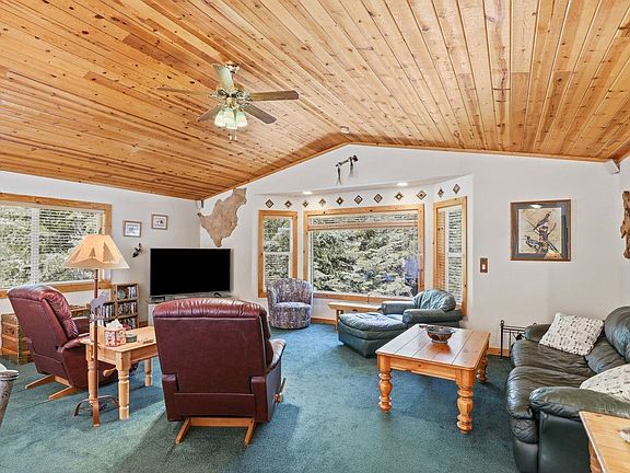 3rd image of 1307 Kings Way