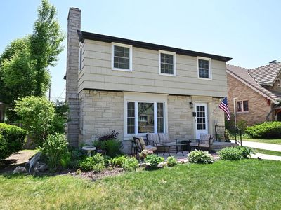 250 North Pinecrest Street, Milwaukee, WI, 53208