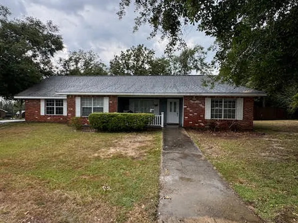 5624 Ahoni St, Diamondhead, MS 39525
