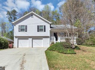 5848 Dunn Rd SW, Mableton, GA 30126
