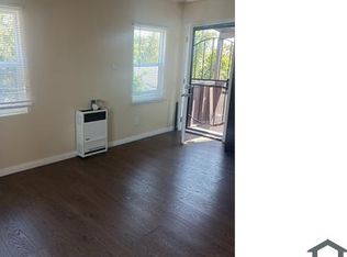 151 1/2 W 47th Pl, Los Angeles, CA 90037