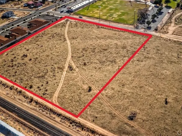 0 Live Oak St #C, Hesperia, CA 92345
