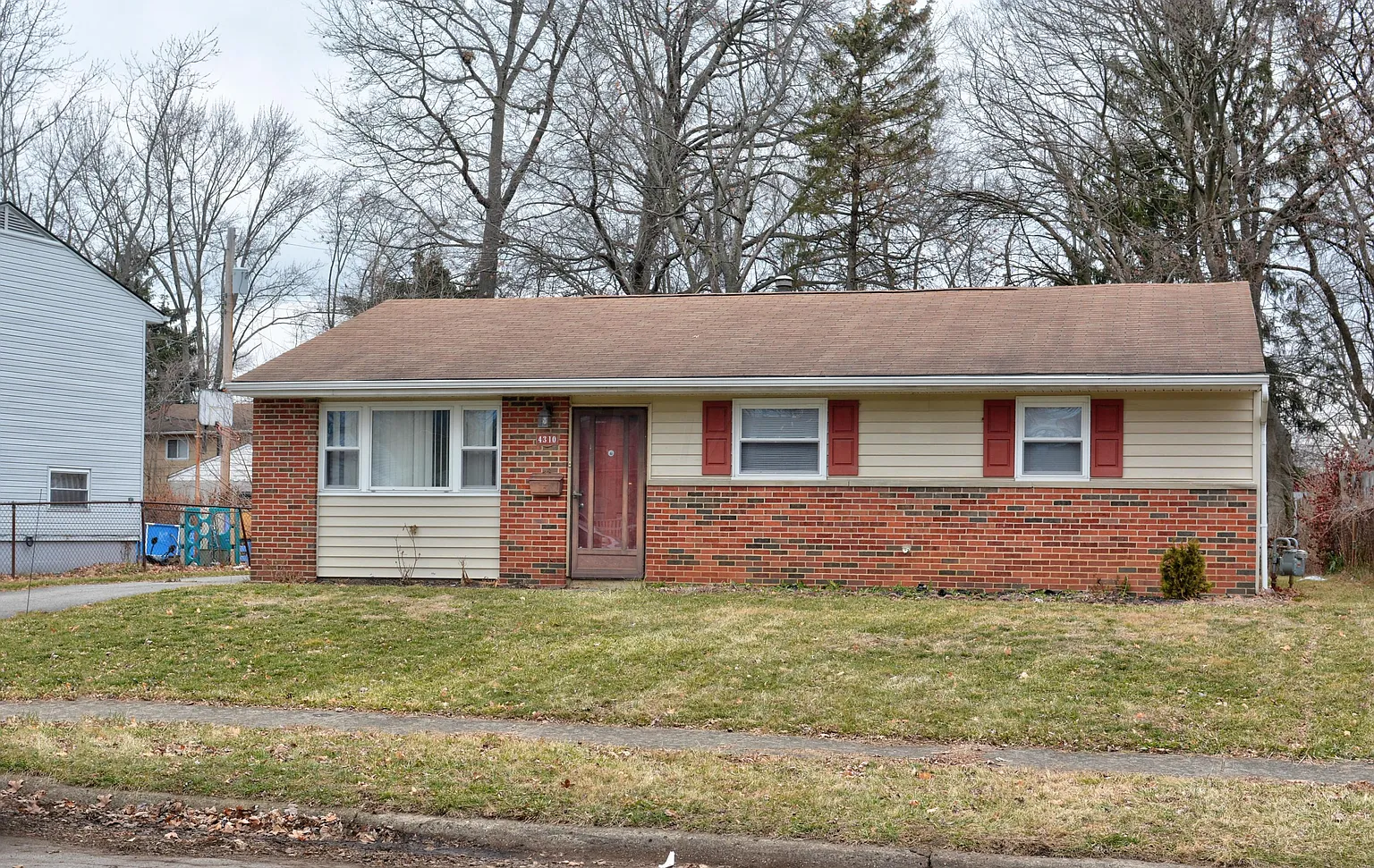 4310 Sibley Ave photo 1