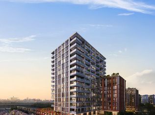 La Vita, Flushing, NY 11354