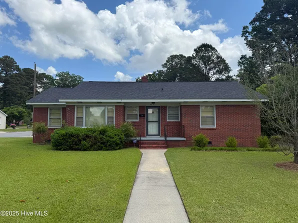 909 Oriental Avenue, Kinston, NC 28504