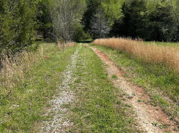 254 County Road 166, Athens, TN 37303