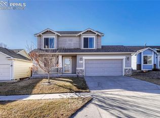 4318 Crow Creek Dr, Colorado Springs, CO 80922