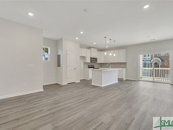 4th image of 40 Hidden Pointe Drive