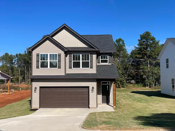 104 Woodbury Dr, Easley, SC 29640