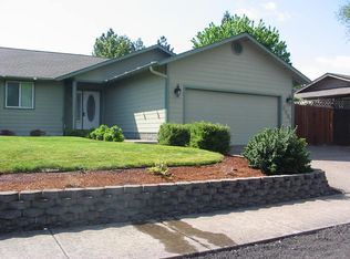 3881 Mallard Ln, Medford, OR 97504