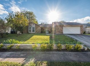 8204 Loralinda Dr, Austin, TX 78753