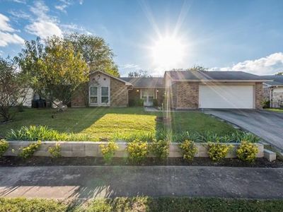 8204 Loralinda Dr, Austin, TX, 78753
