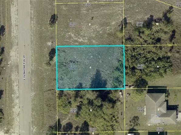 3006 54th St W, Lehigh Acres, FL 33971