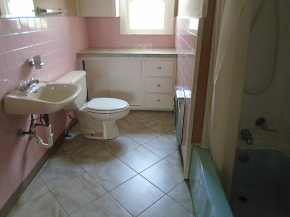 5th image of 2001 S 18th St