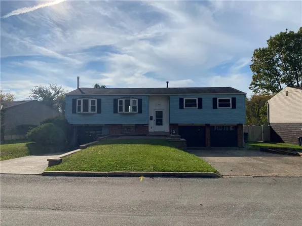 748 Lafayette Dr, Clairton, PA 15025