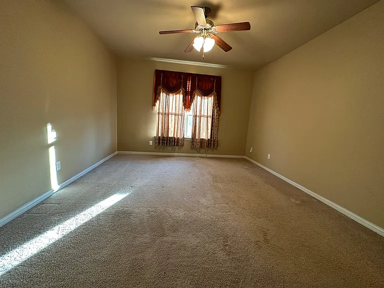 3428 Canyon Lake Dr — Photo 17