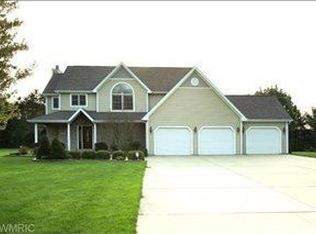 4470 Hidden Shore Dr, Kalamazoo, MI 49048