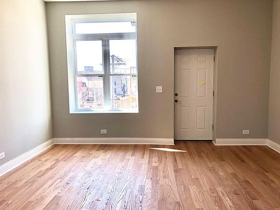 5th image of 1710 S Ashland Ave Unit 3