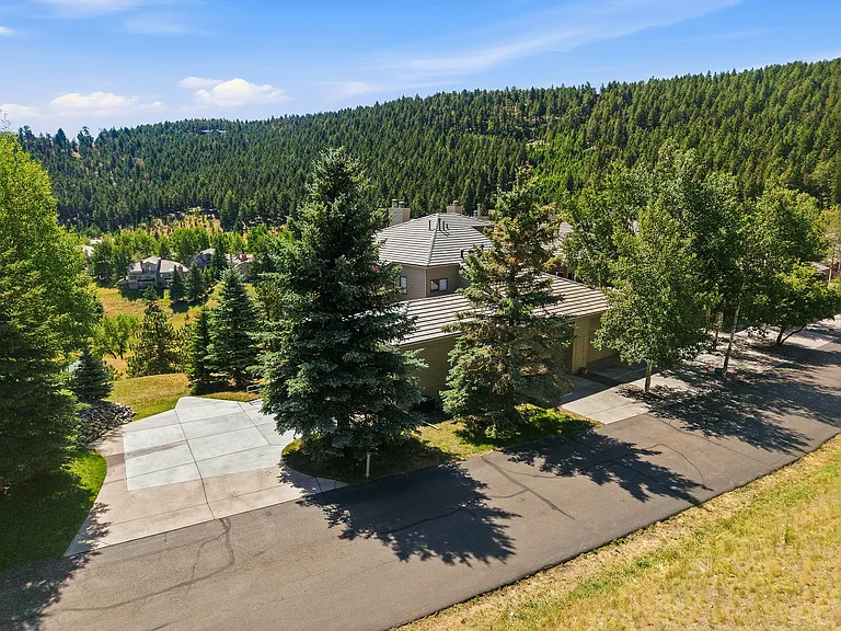 680 Ridgeside Dr #1 — Photo 30