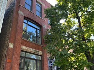 1227 W Ohio St APT 2, Chicago, IL 60642