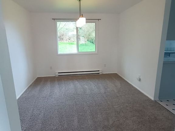 4th image of 2559 Olympic Dr