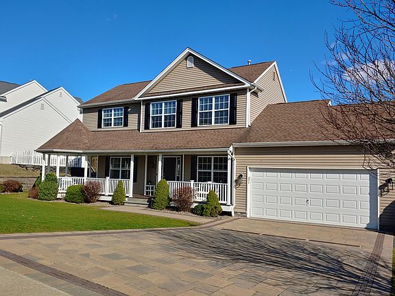 2nd image of 29 Maiden Ln