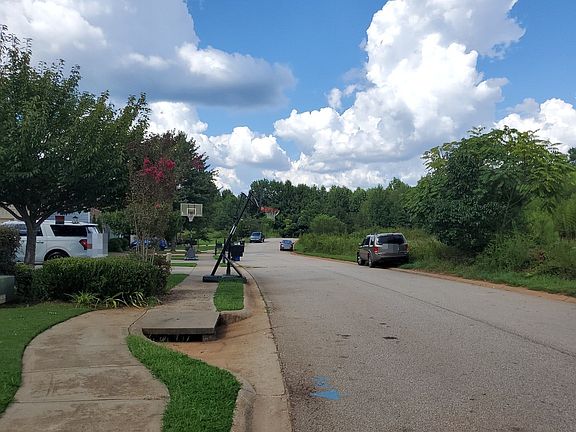 4th image of 540 Serendipity Ln