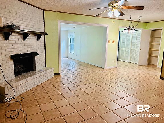 5th image of 6120 Appaloosa Dr