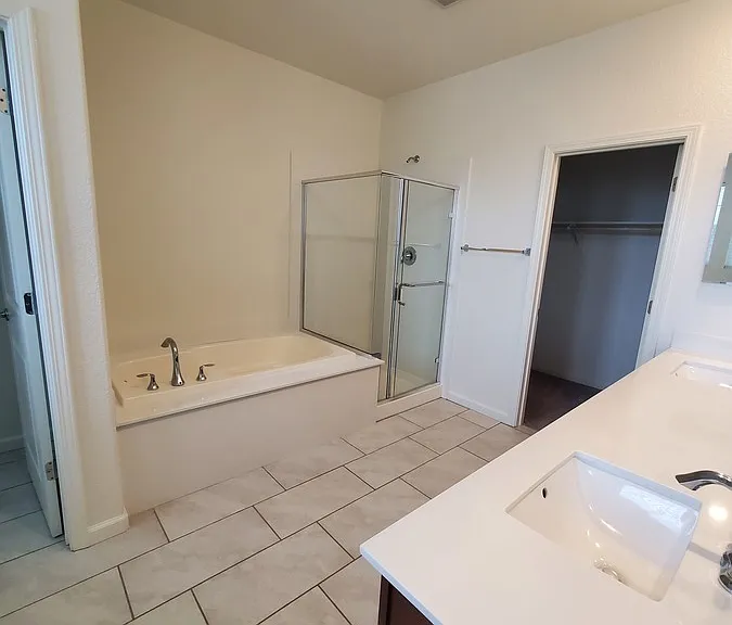 2445 Buzz Aldrin Way — Photo 24