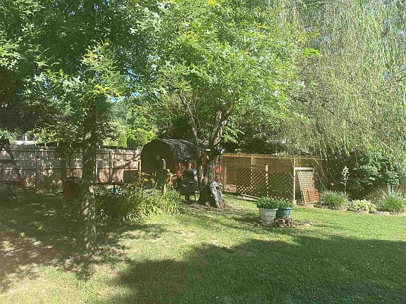 4th image of 7277 Oakpark Dr