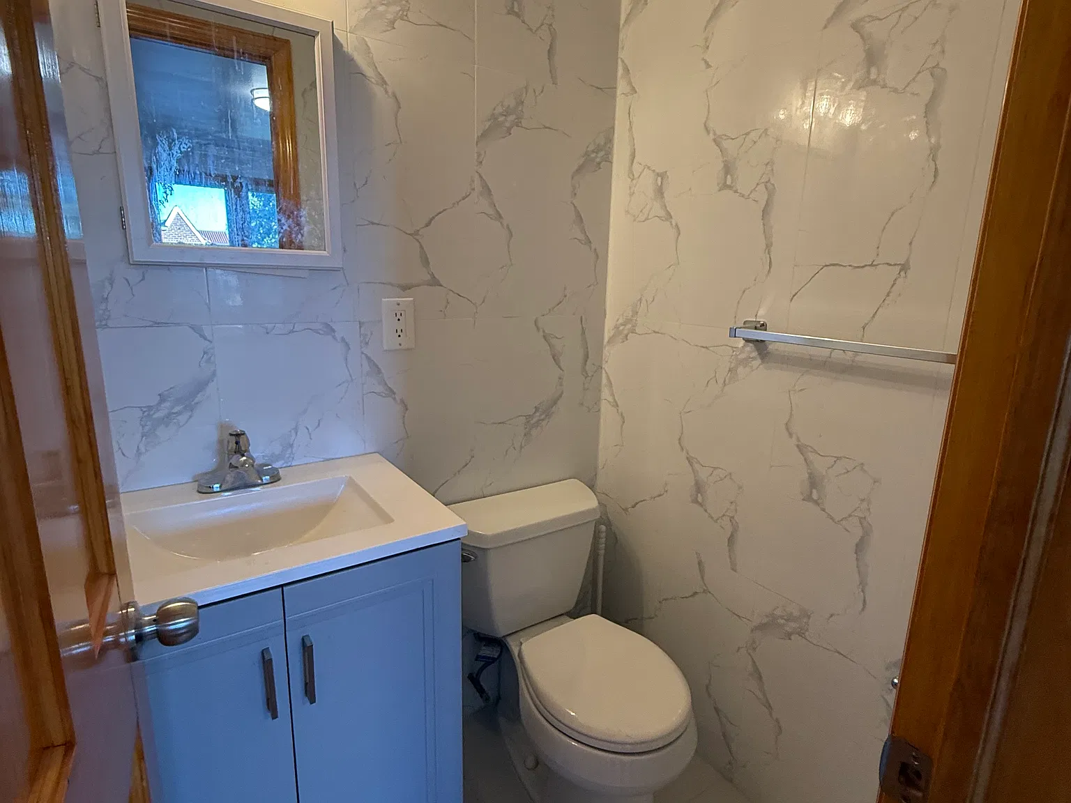 2 bed, 1.5 bath, 1000 sqft, $2,800 — Photo 2