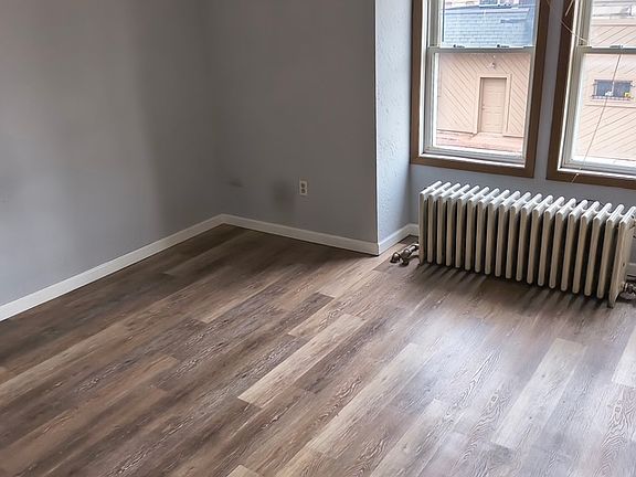 2nd image of 148 Euclid Ave #2