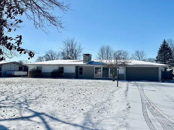 5734 Chester Blvd, Fort Wayne, IN 46819