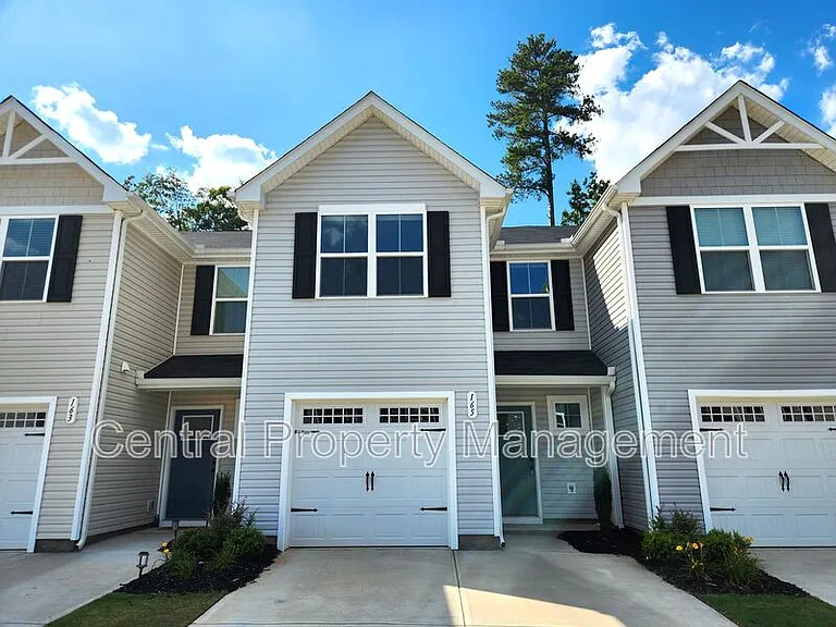 165 Sarnesfield Way — Photo 3