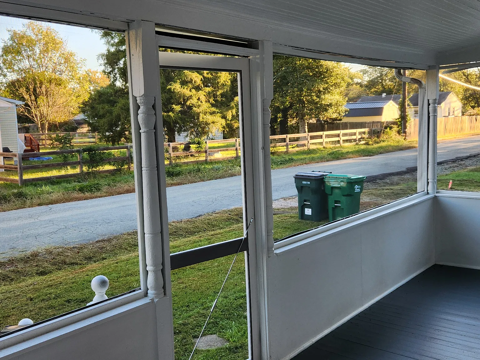 3 bed, 854 sqft, $1,750 — Photo 2